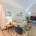 Leticia Apartament *